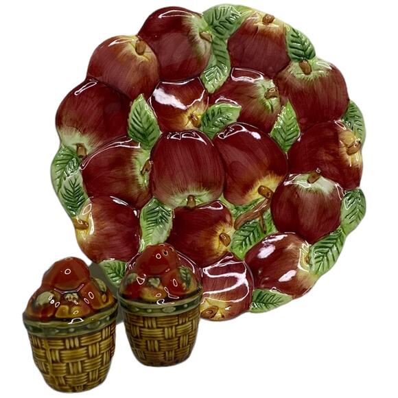 World Bazaar Apple Plate and Vintage Basket of Apples Salt and Pepper Shakers - Picture 1 of 8
